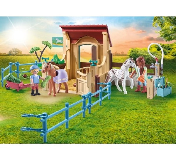 Playmobil Horses of Waterfall Manege 